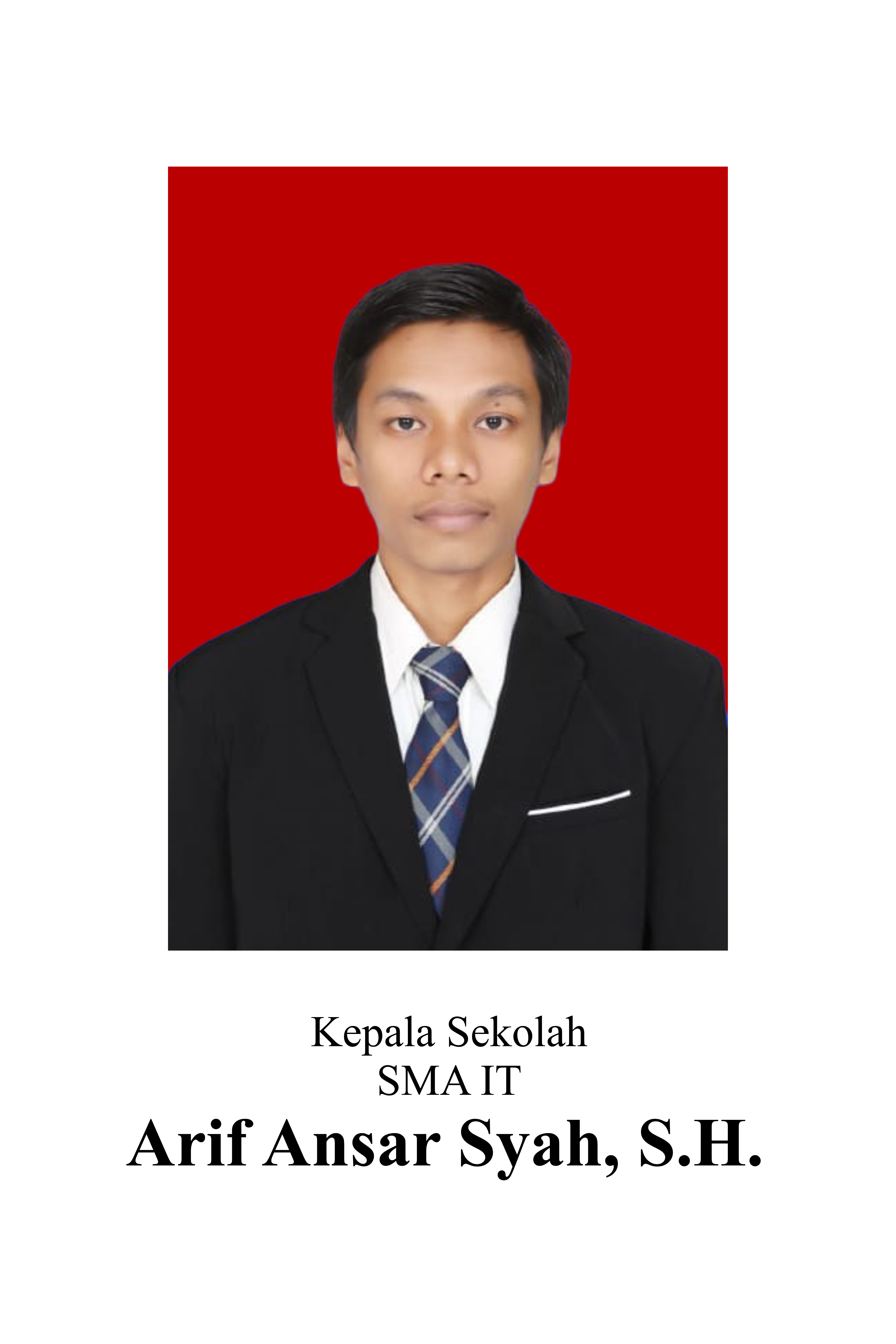 kepsek SMA IT
