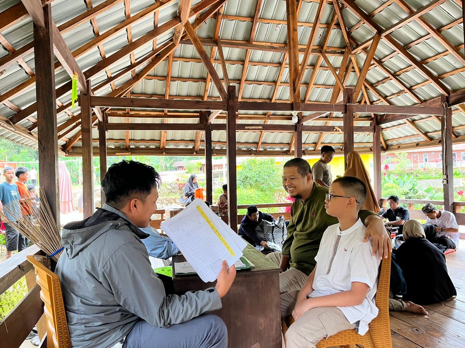 Sambutan Hangat Pondok Pesantren Villa Tahfizh Himmatul Qur’an Malino untuk Santri Baru Tahun Ajaran 2025/2026